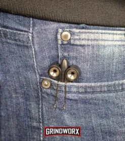 BaliYo By Spyderco Butterfly Pen Flipper Orange/Blue -Kershaw Shop BaliYo by Spyderco Pen Butterfly Flipper Black BHQ 4501 kp in pocket web large 1